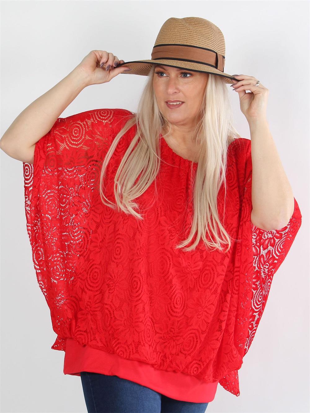 Tea Lace - Sort tætsiddende top med løst blondestof udover